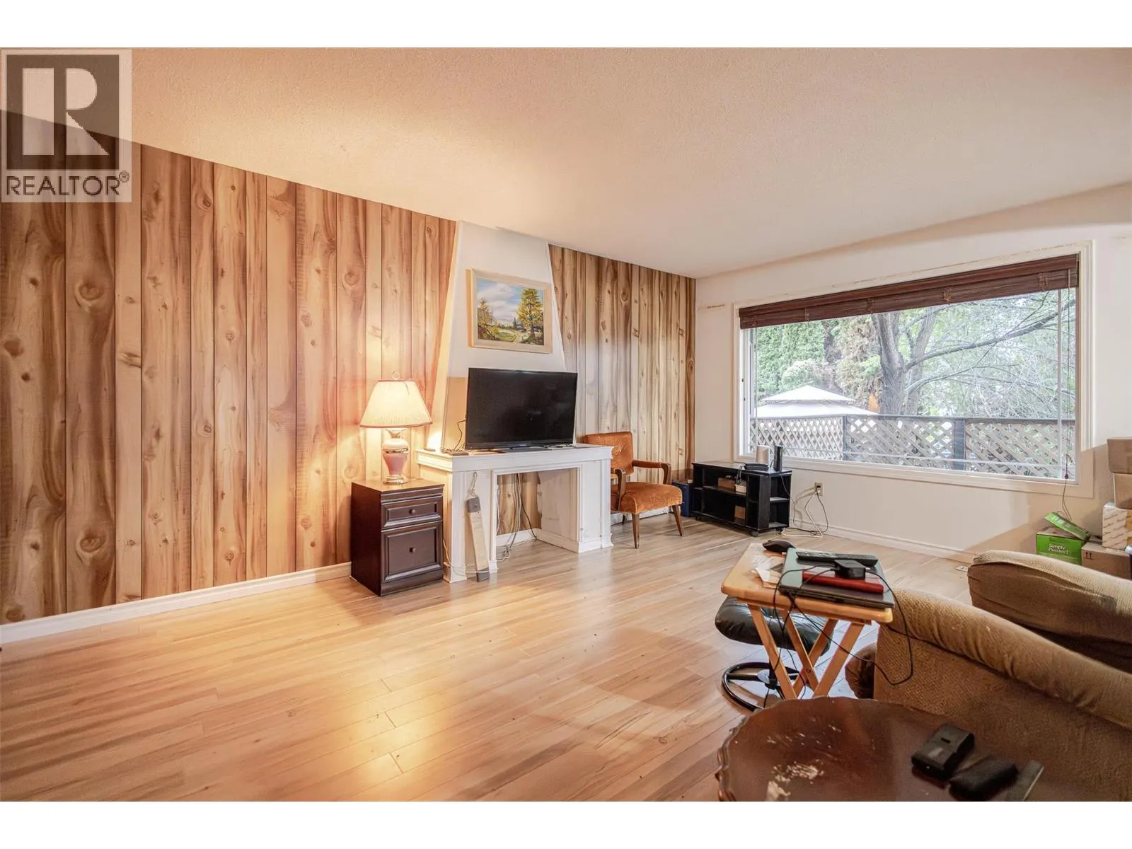 1000 View Road