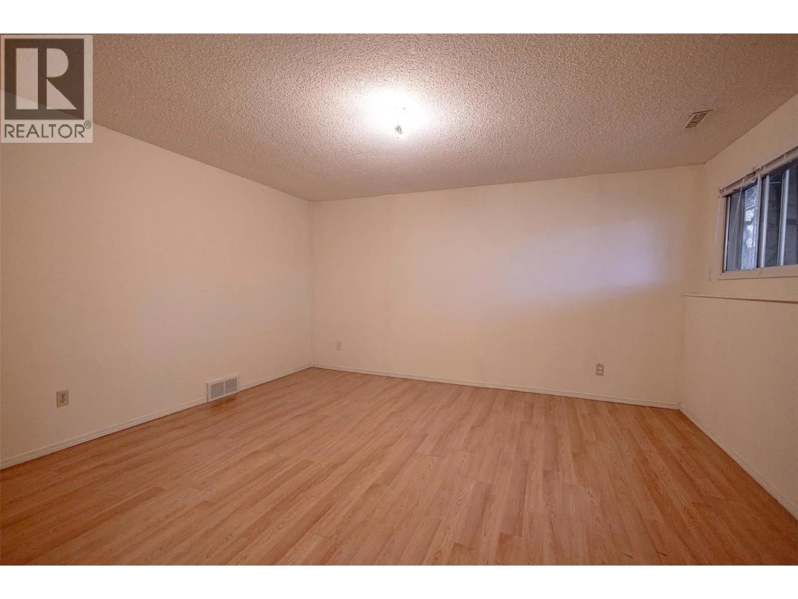 1000 View Road