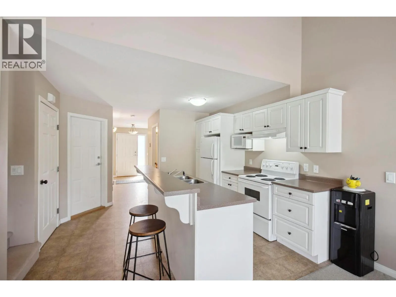 2131 Scenic Road Unit# 8