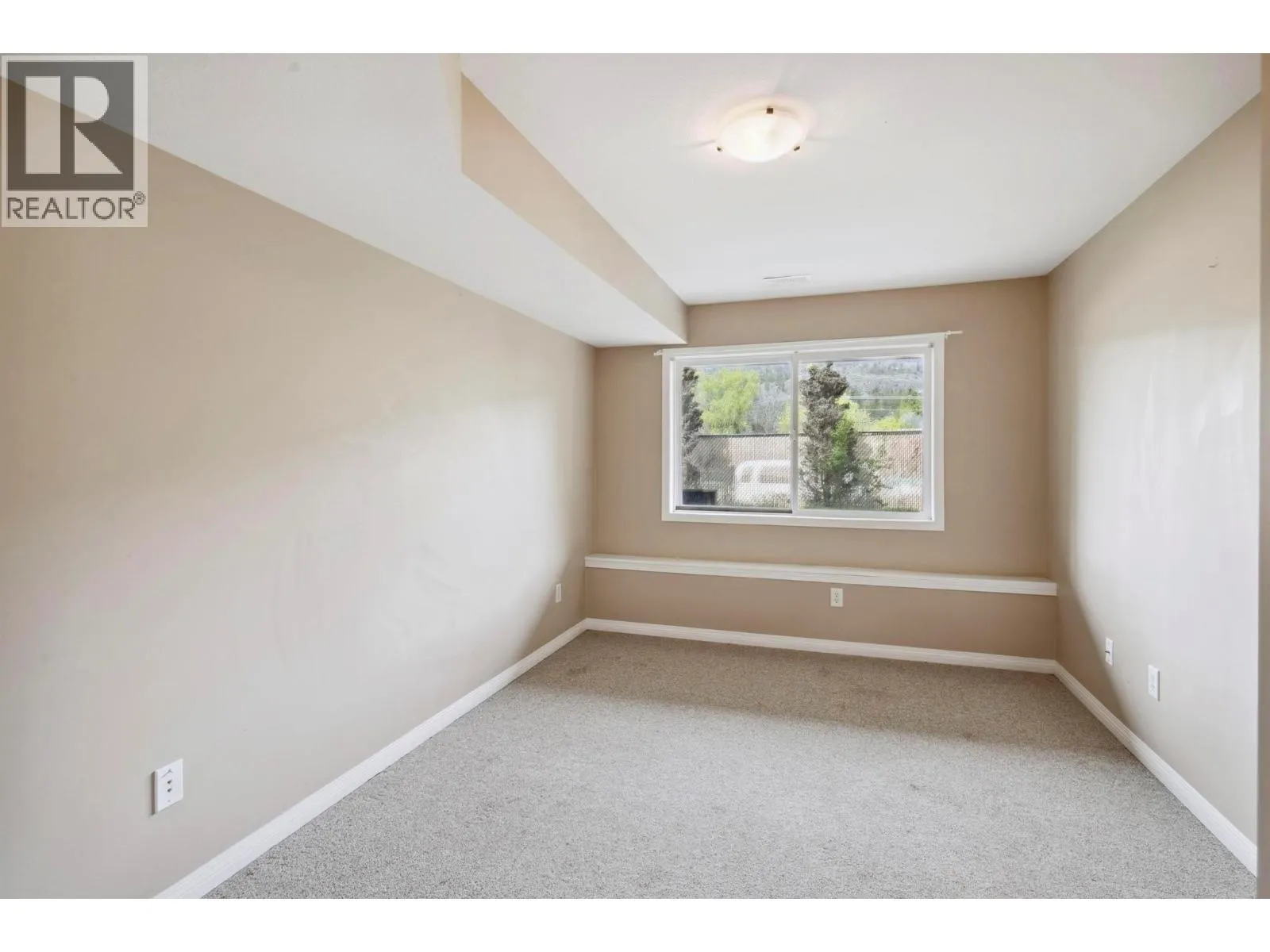 2131 Scenic Road Unit# 8