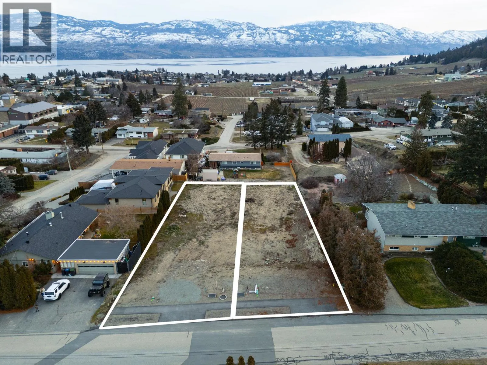 950 Skyline Road