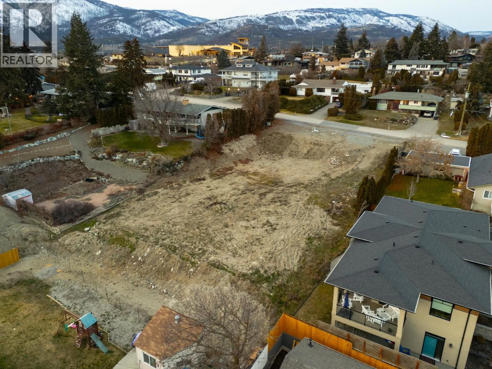 940 Skyline Road