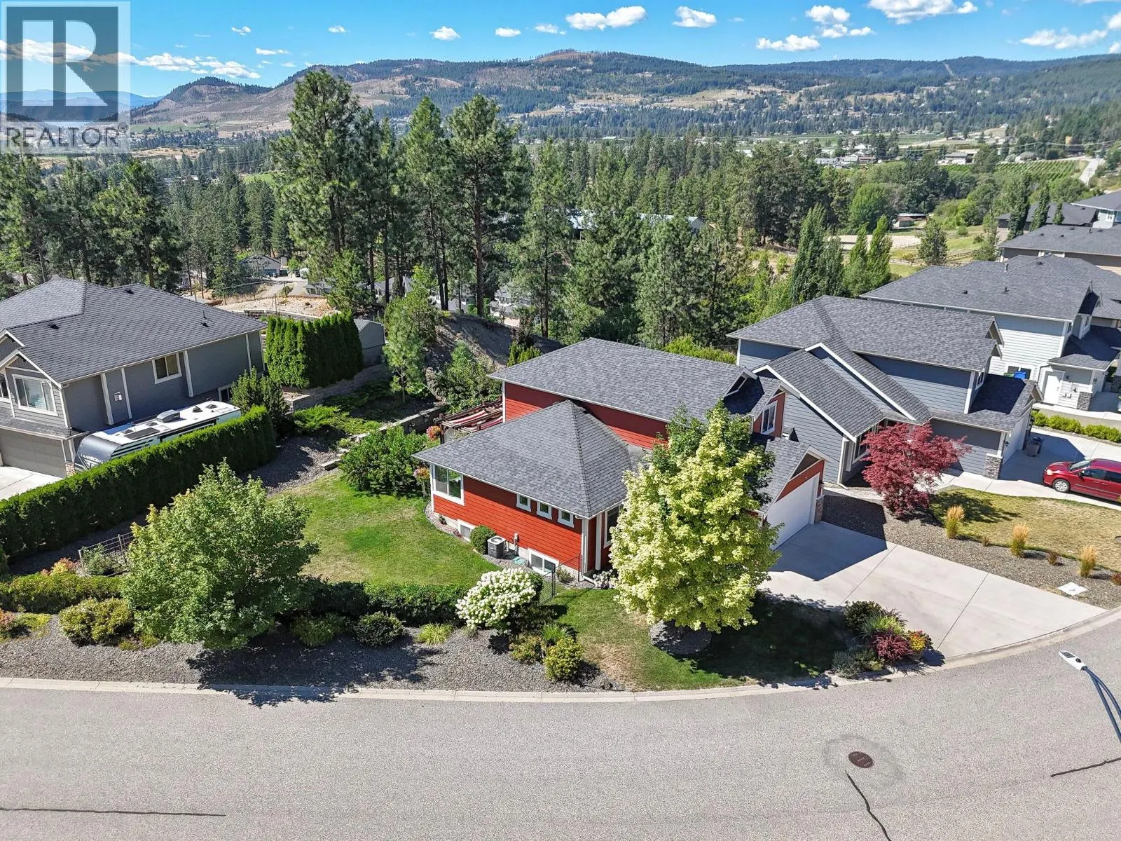 3187 Saddleback Place