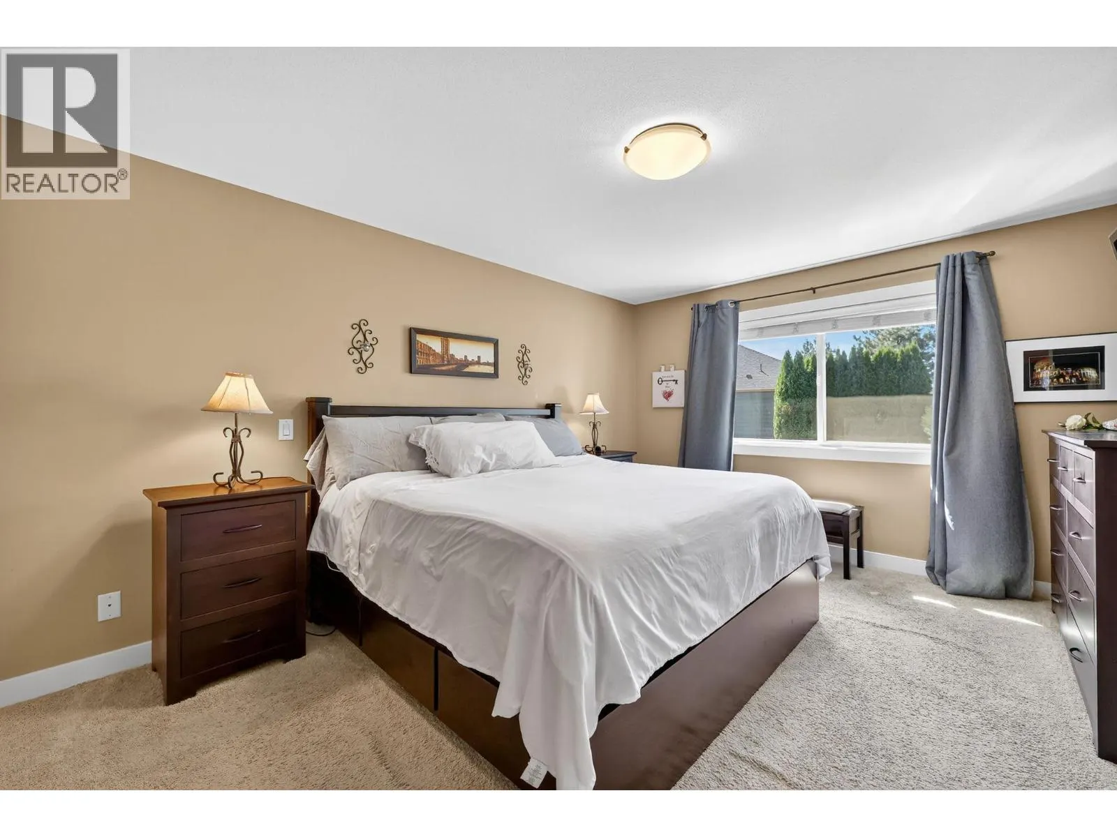 3187 Saddleback Place