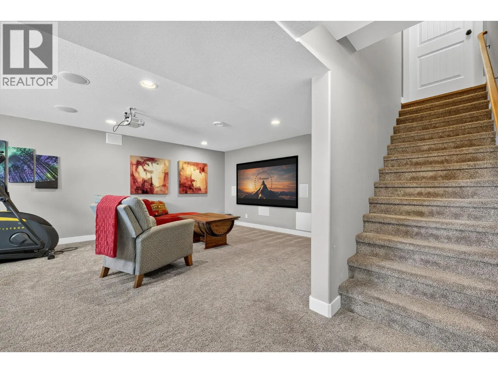 3187 Saddleback Place