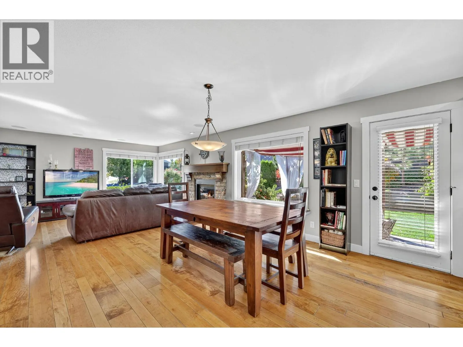 3187 Saddleback Place