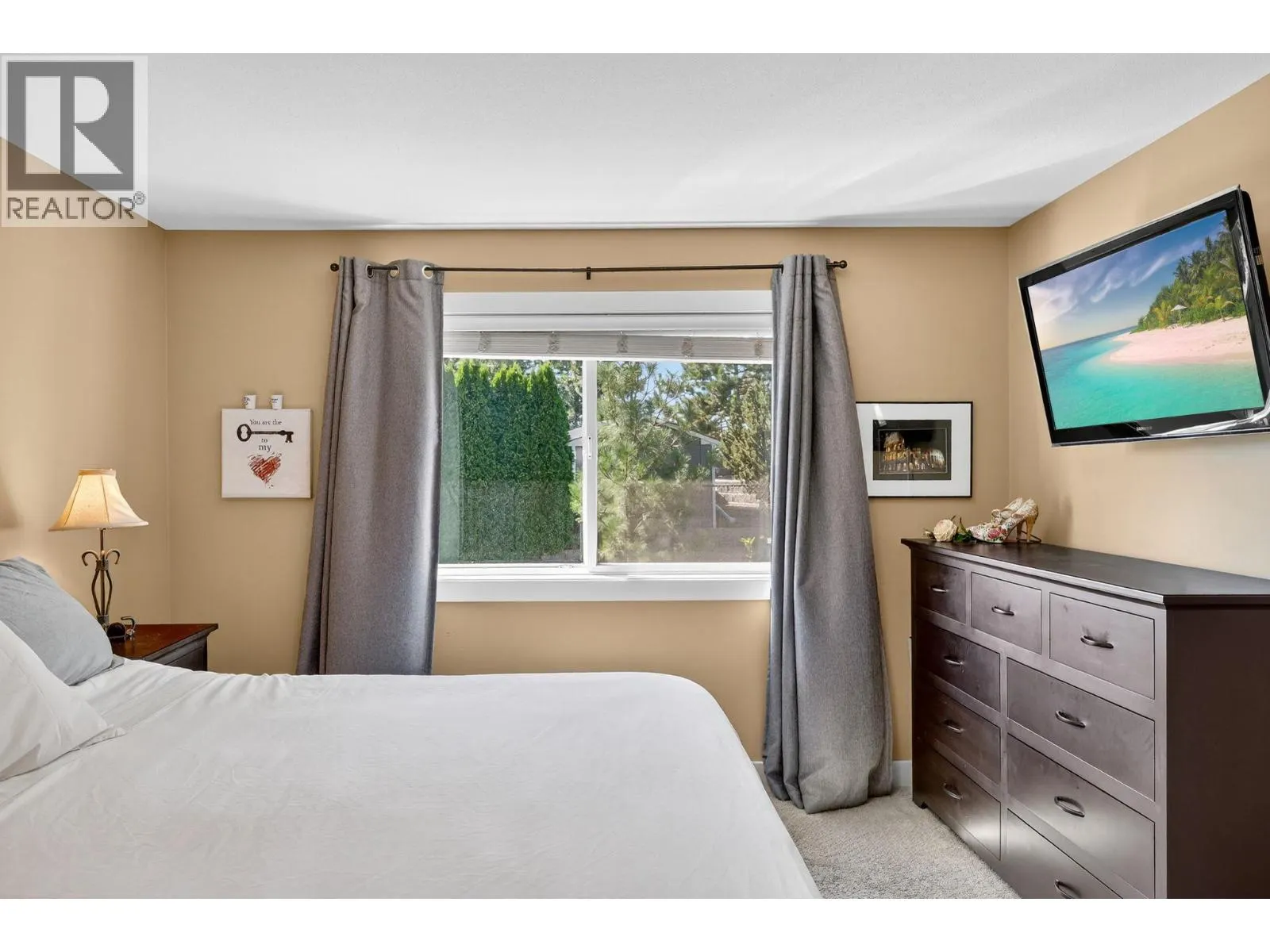 3187 Saddleback Place