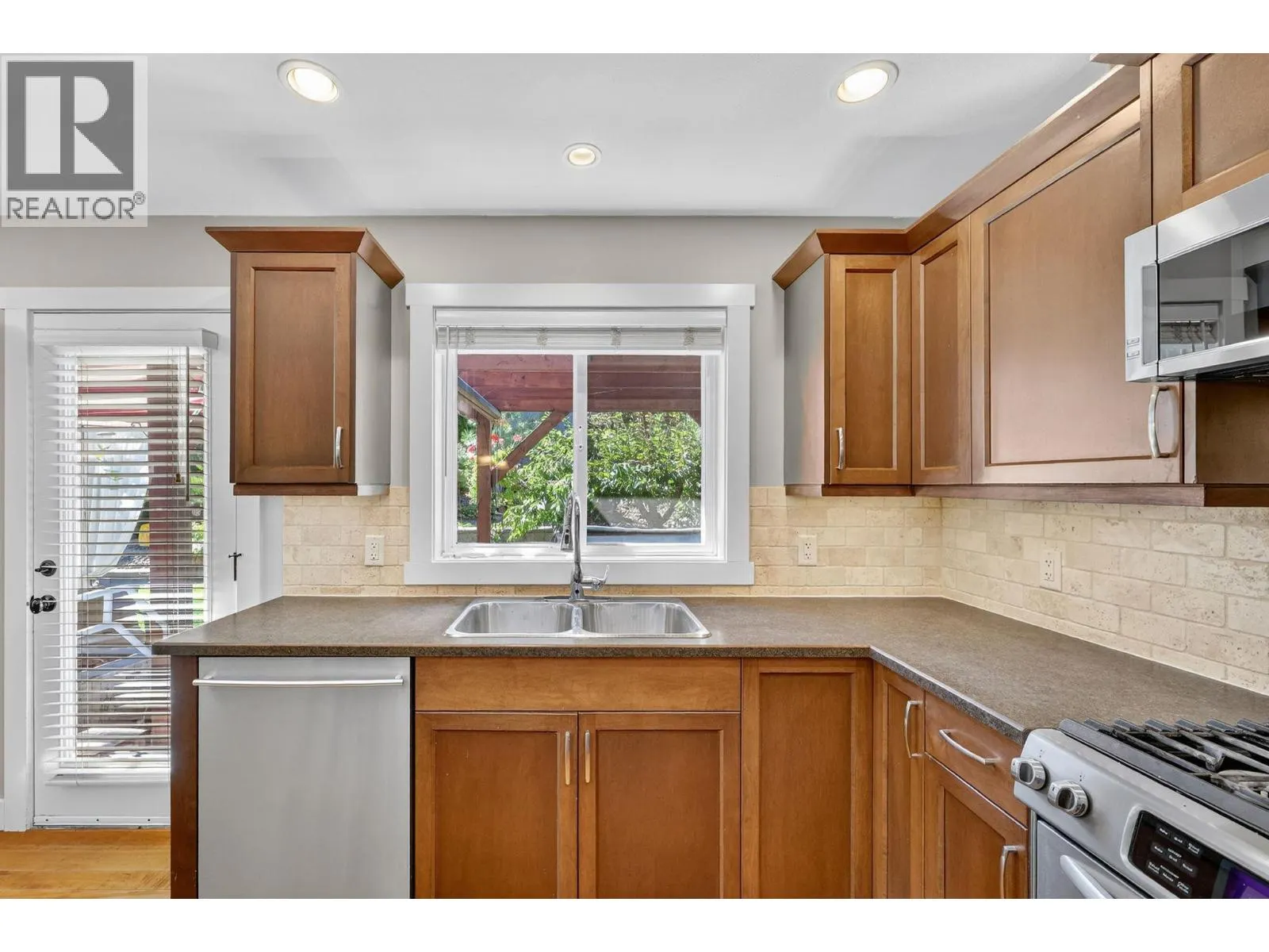 3187 Saddleback Place