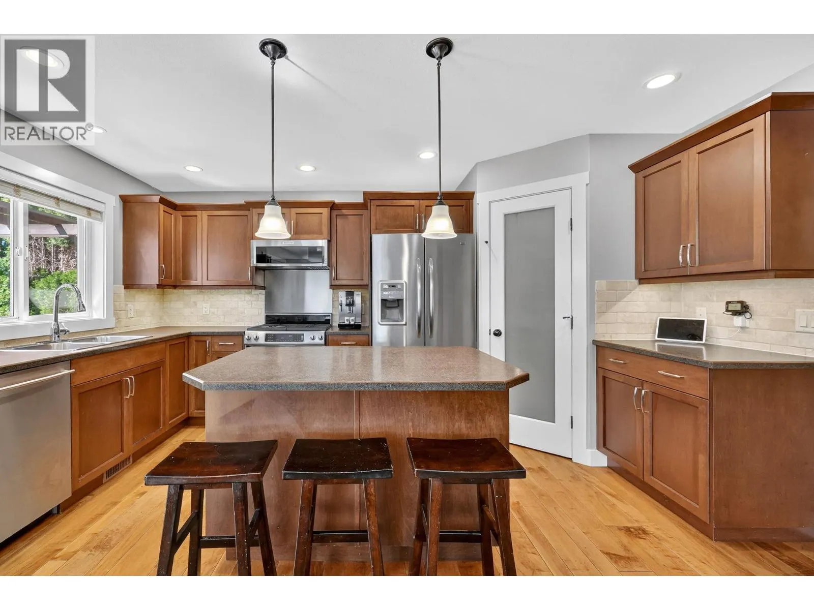 3187 Saddleback Place