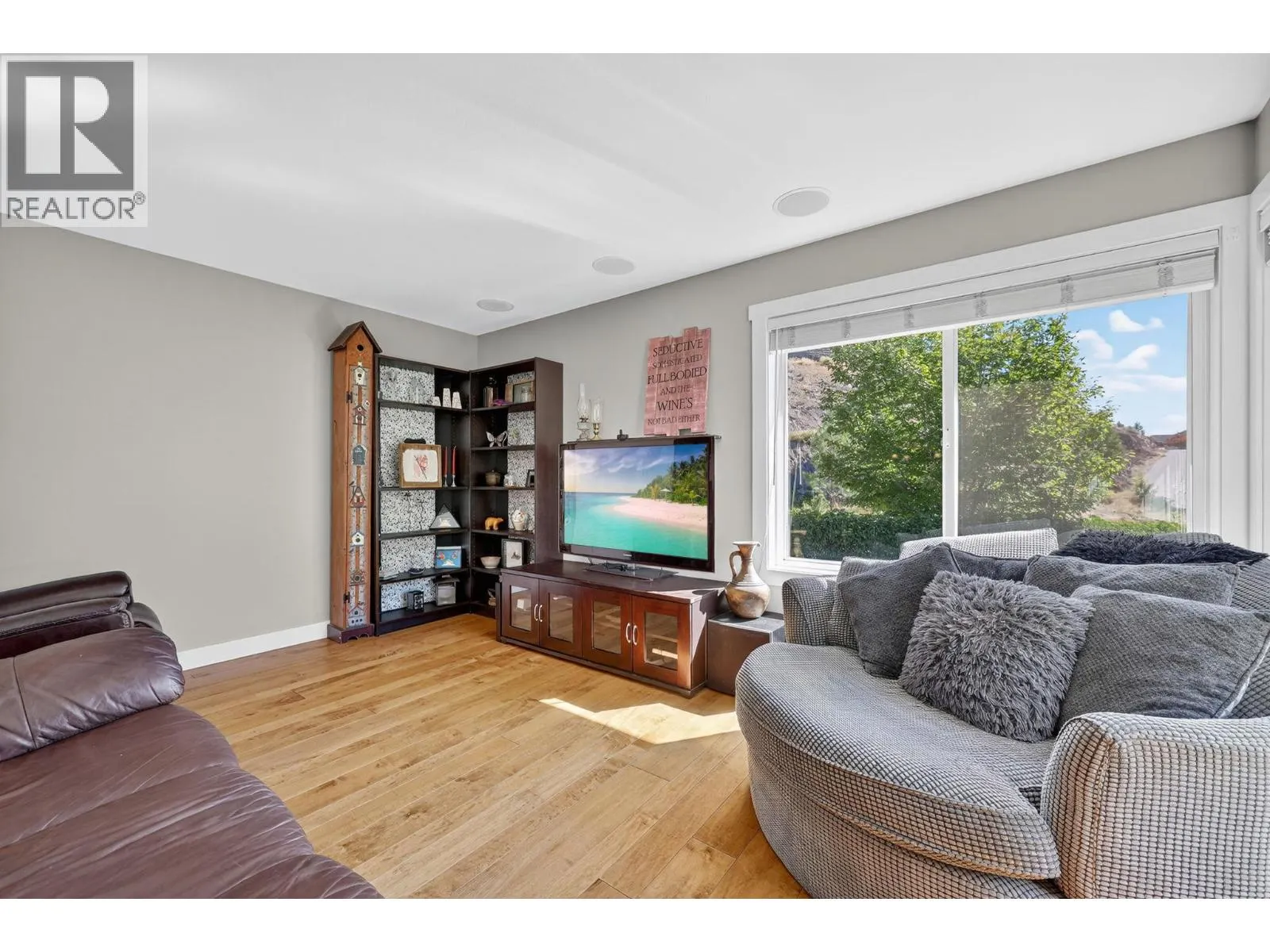 3187 Saddleback Place