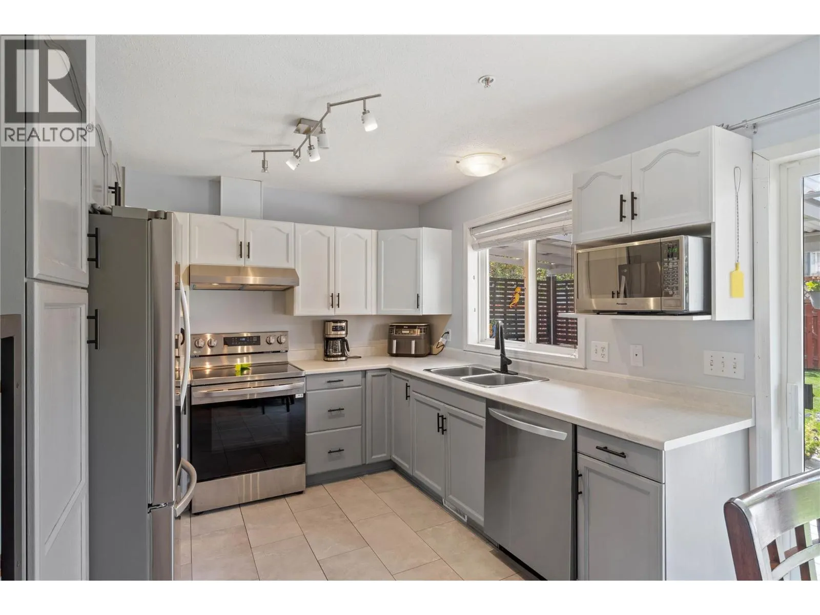 8871 Badger Drive