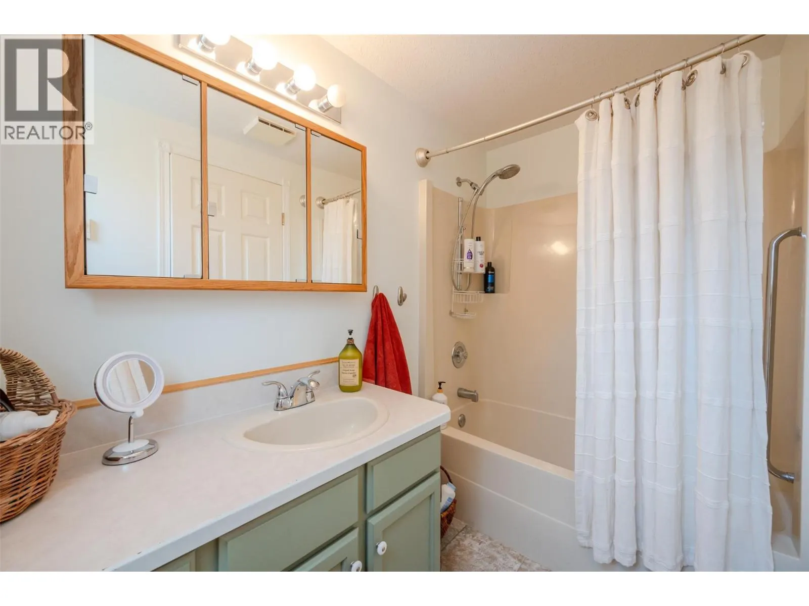 14008 VICTORIA Road Unit# 21