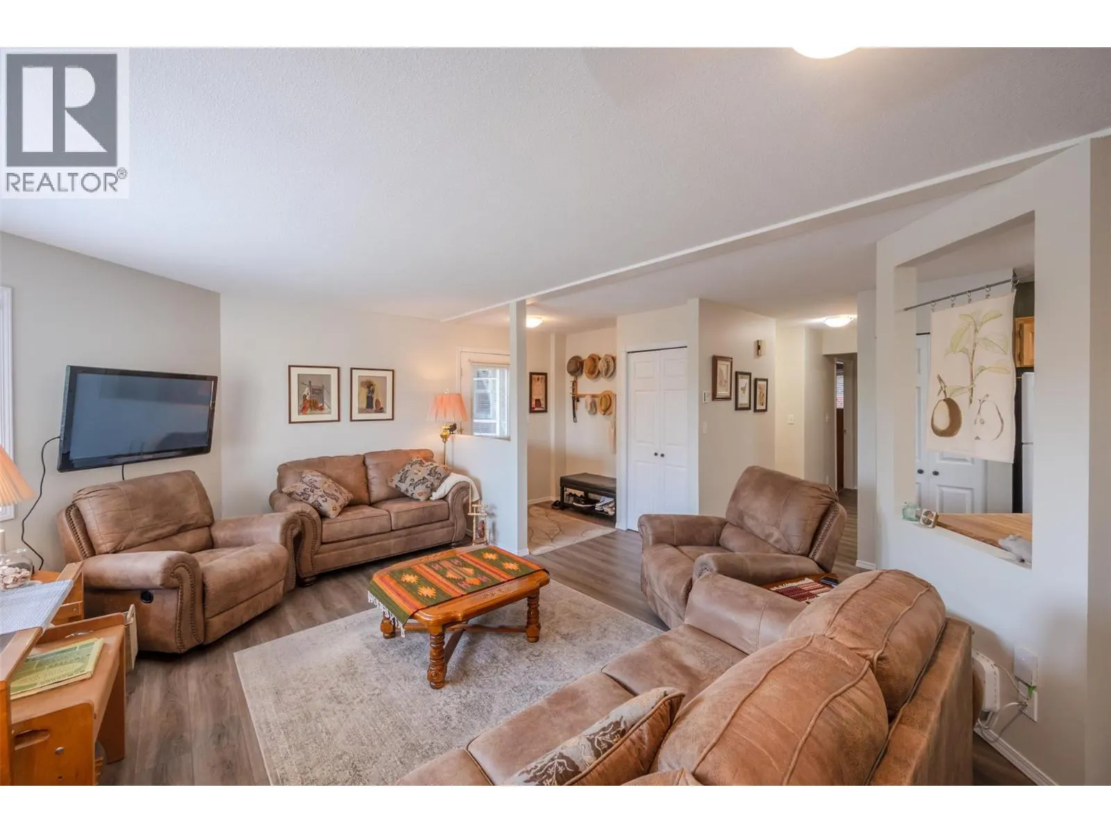 14008 VICTORIA Road Unit# 21