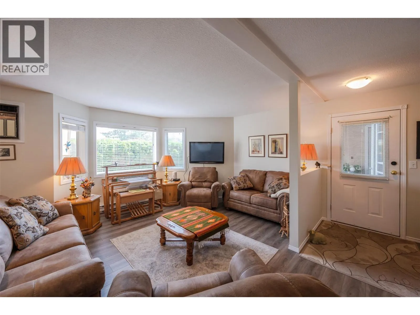 14008 VICTORIA Road Unit# 21