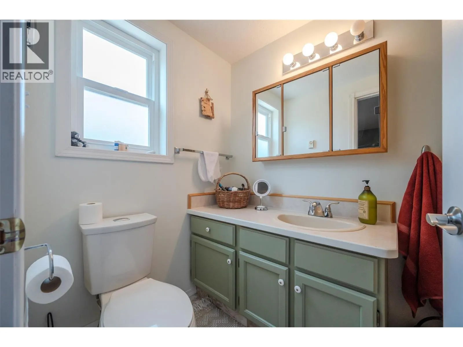 14008 VICTORIA Road Unit# 21