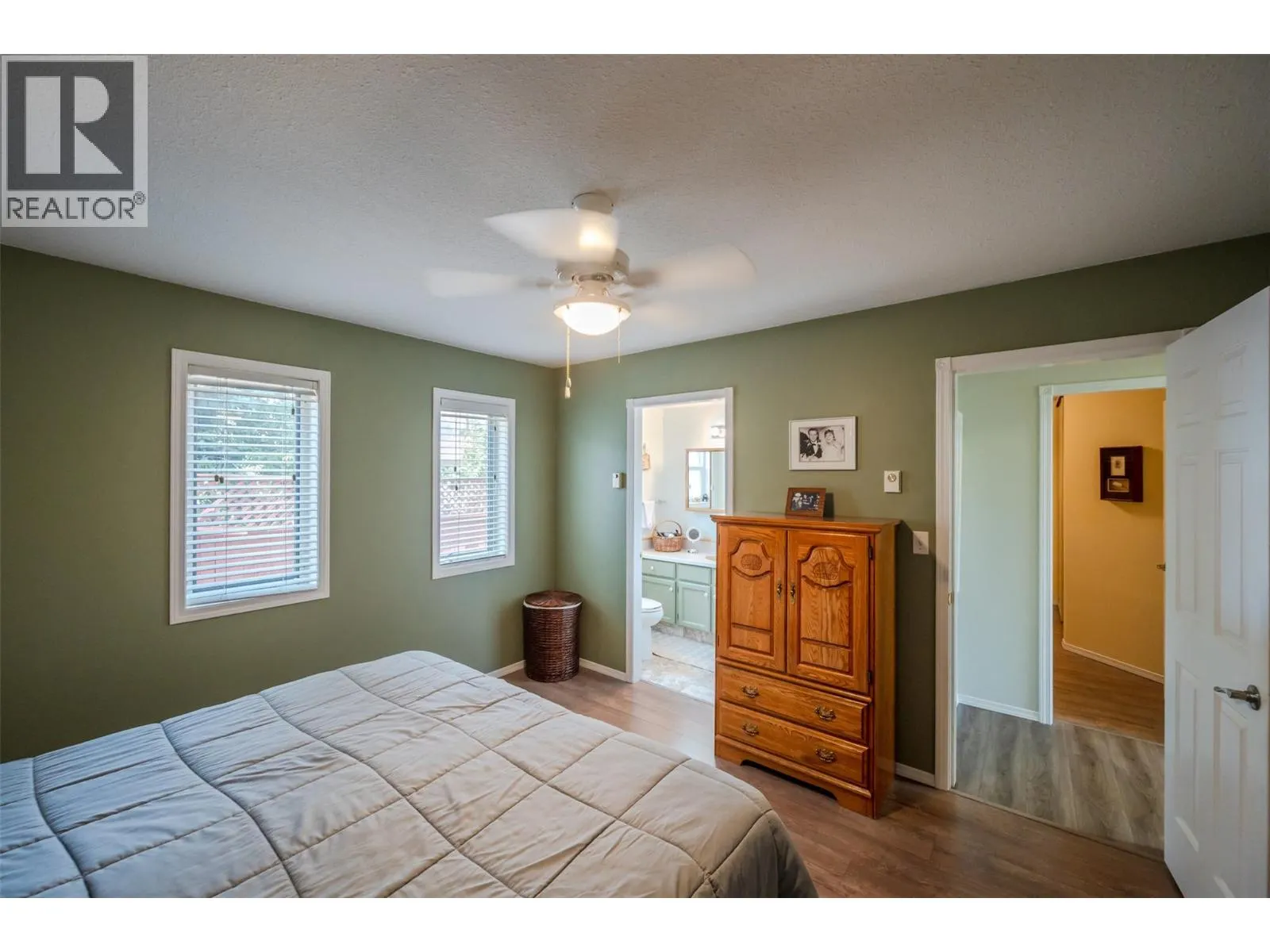 14008 VICTORIA Road Unit# 21