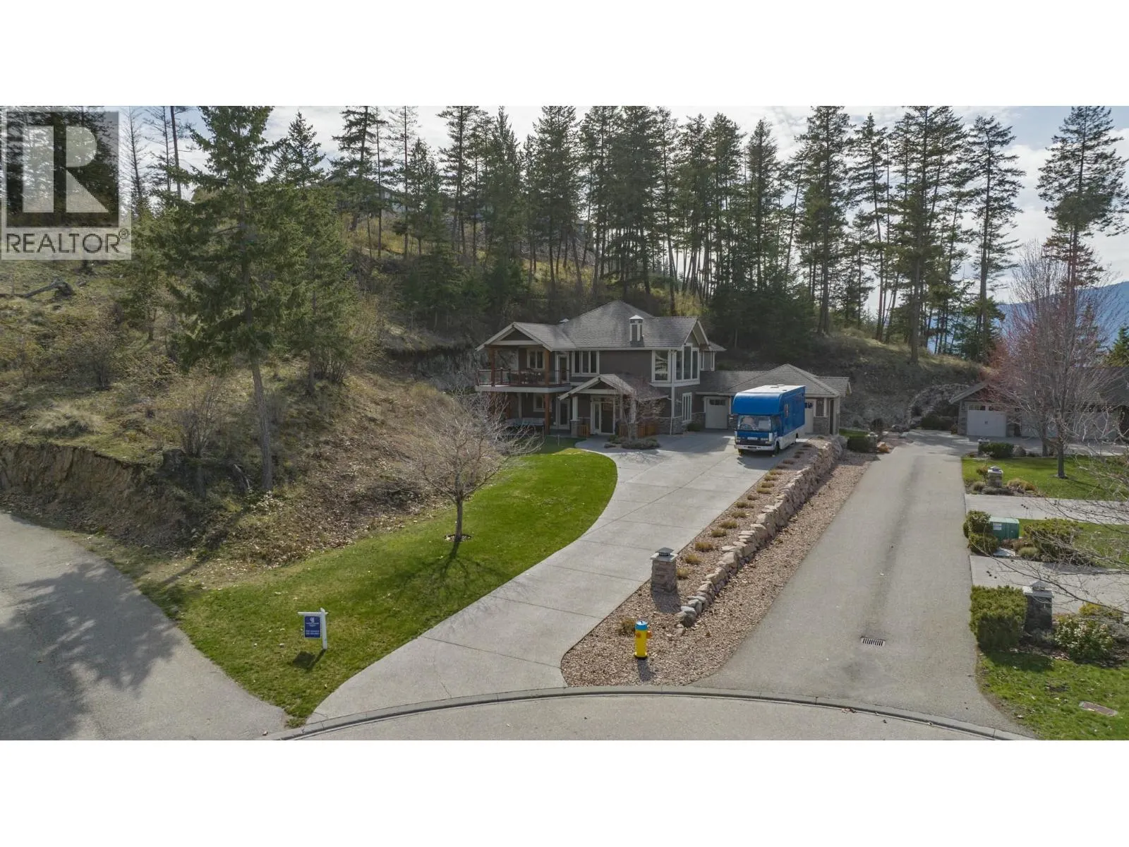 253 Dormie Place