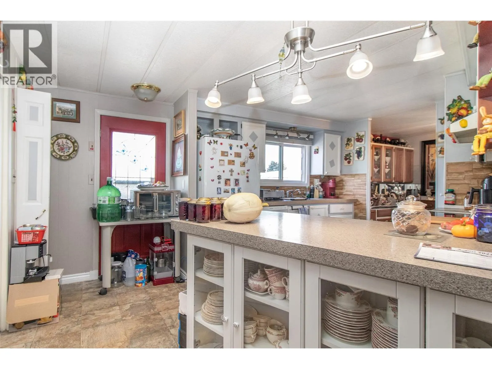 3745 Lakeshore Road Unit# 139