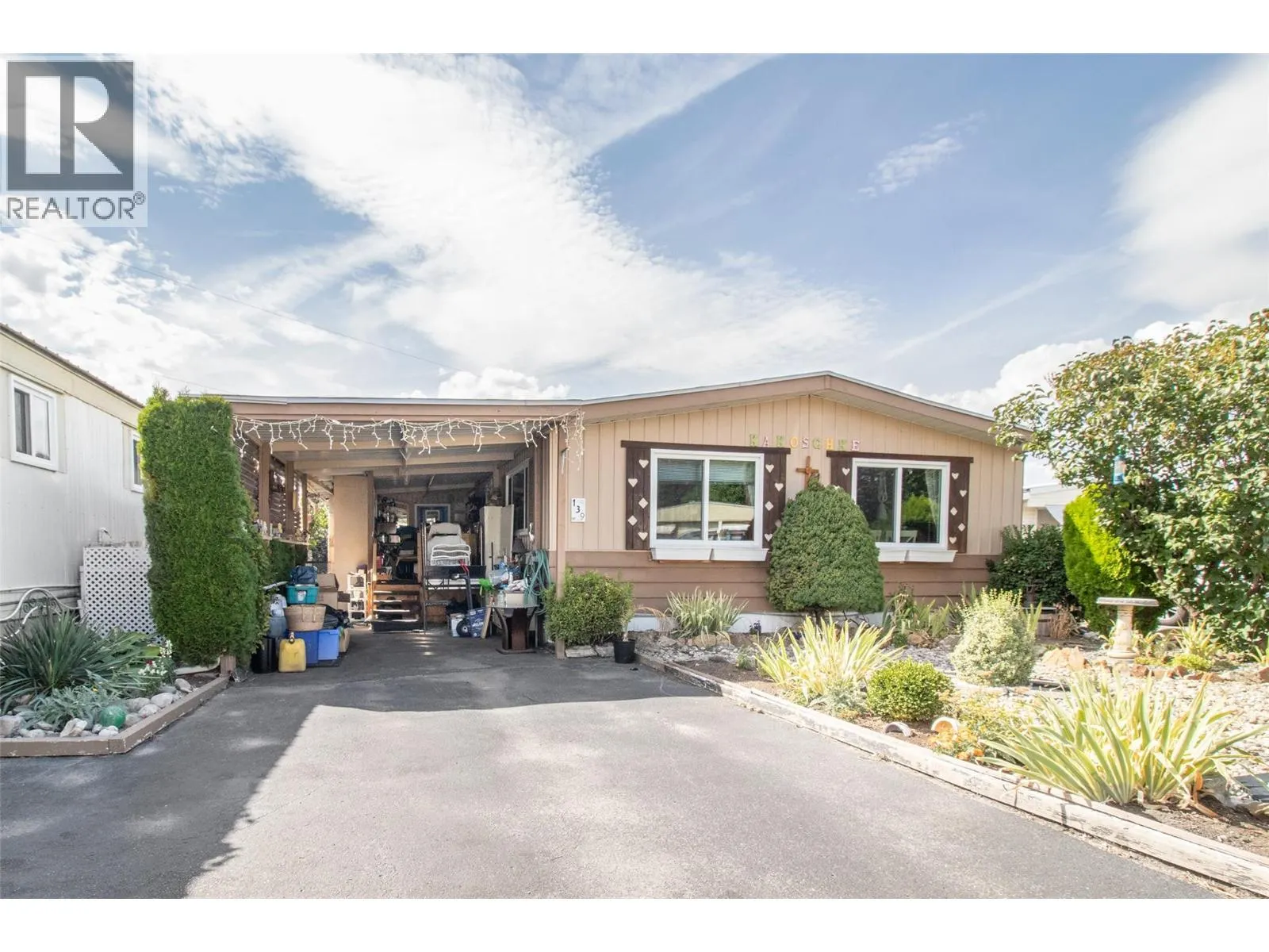 3745 Lakeshore Road Unit# 139