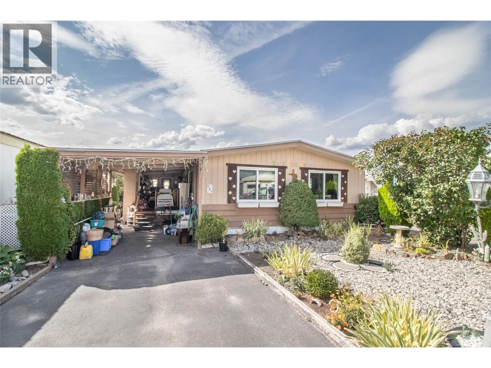 3745 Lakeshore Road Unit# 139
