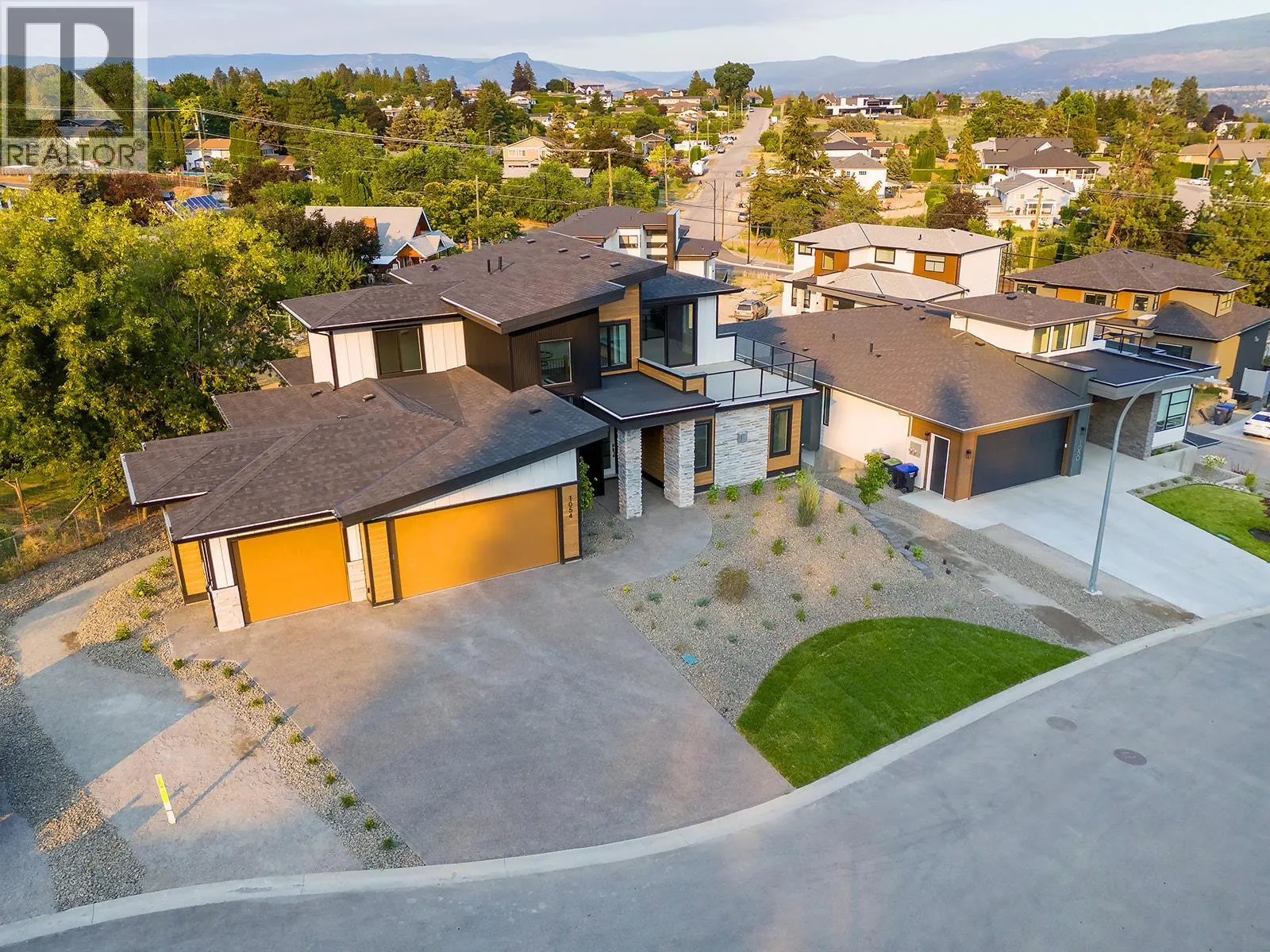 1054 Oak Barrel Place