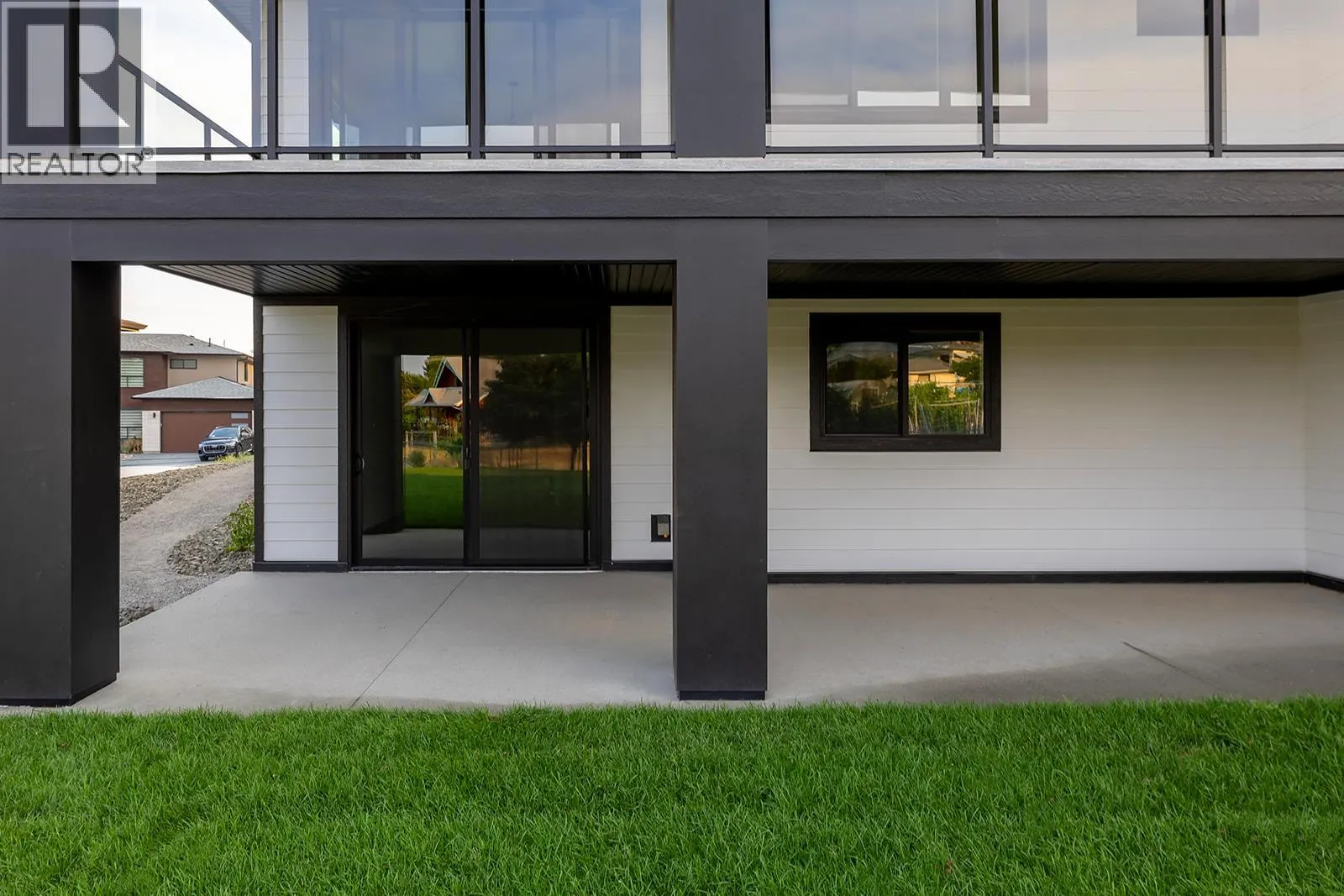 1054 Oak Barrel Place