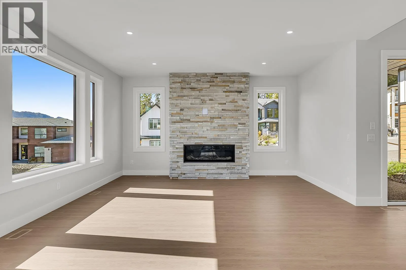 1054 Oak Barrel Place