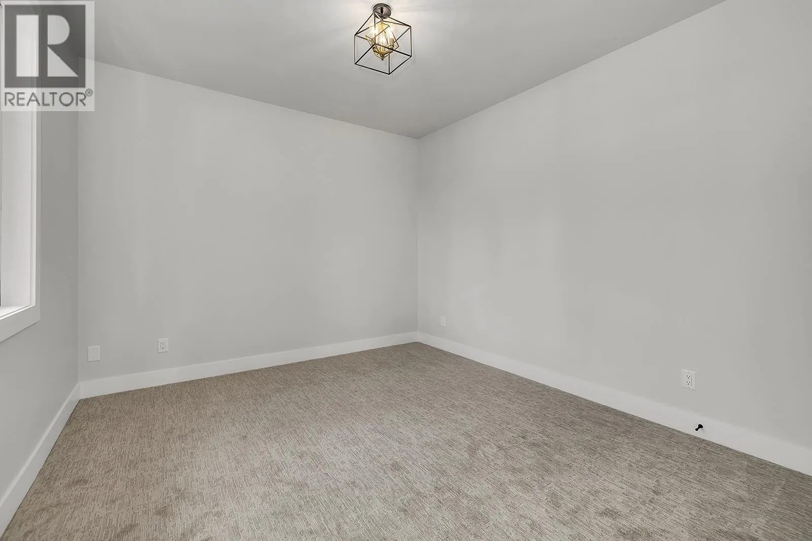 1054 Oak Barrel Place