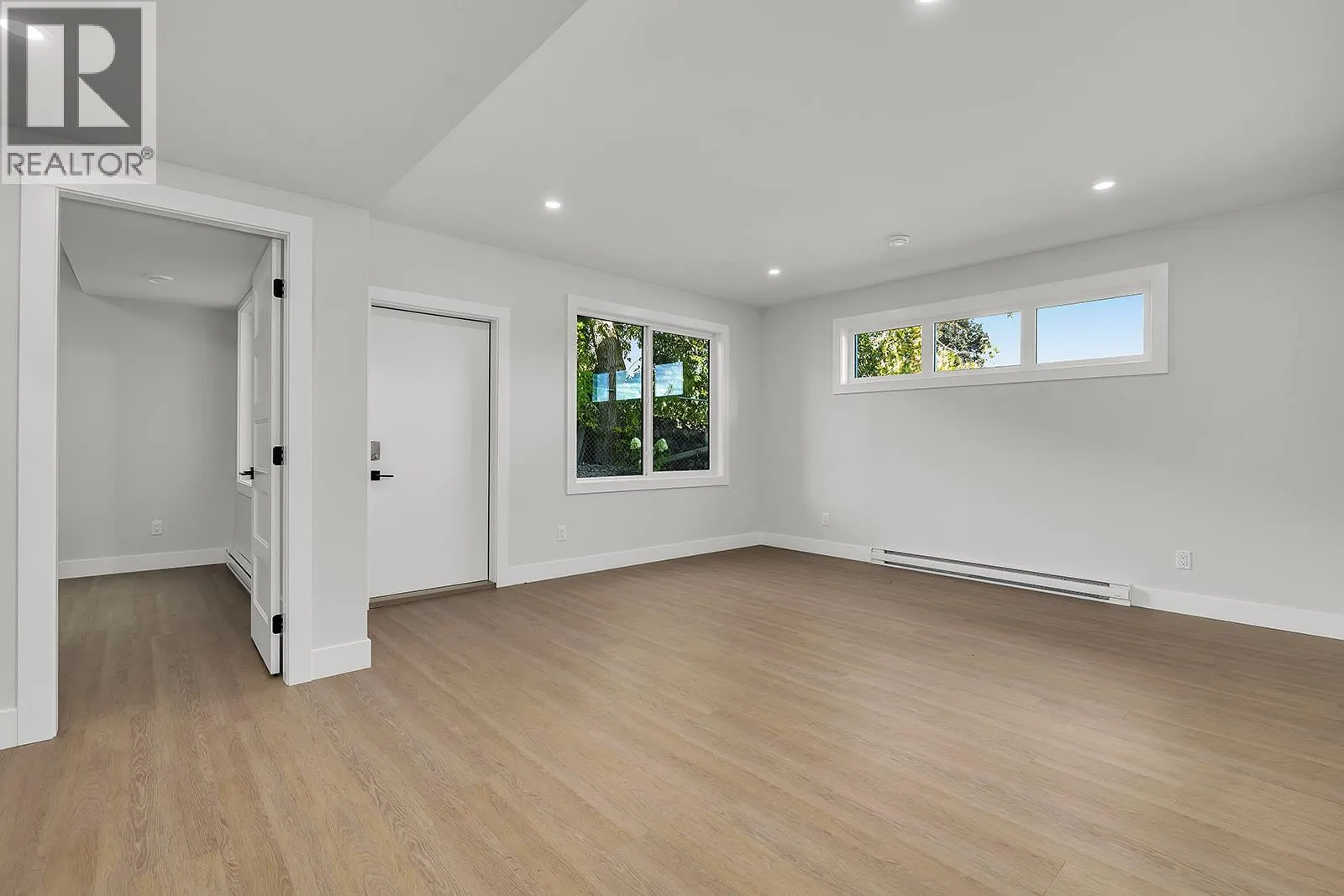 1054 Oak Barrel Place