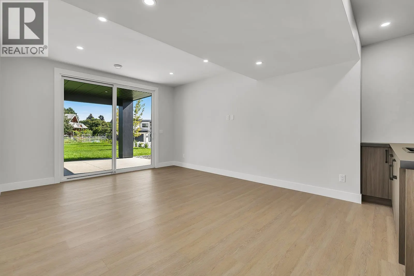 1054 Oak Barrel Place