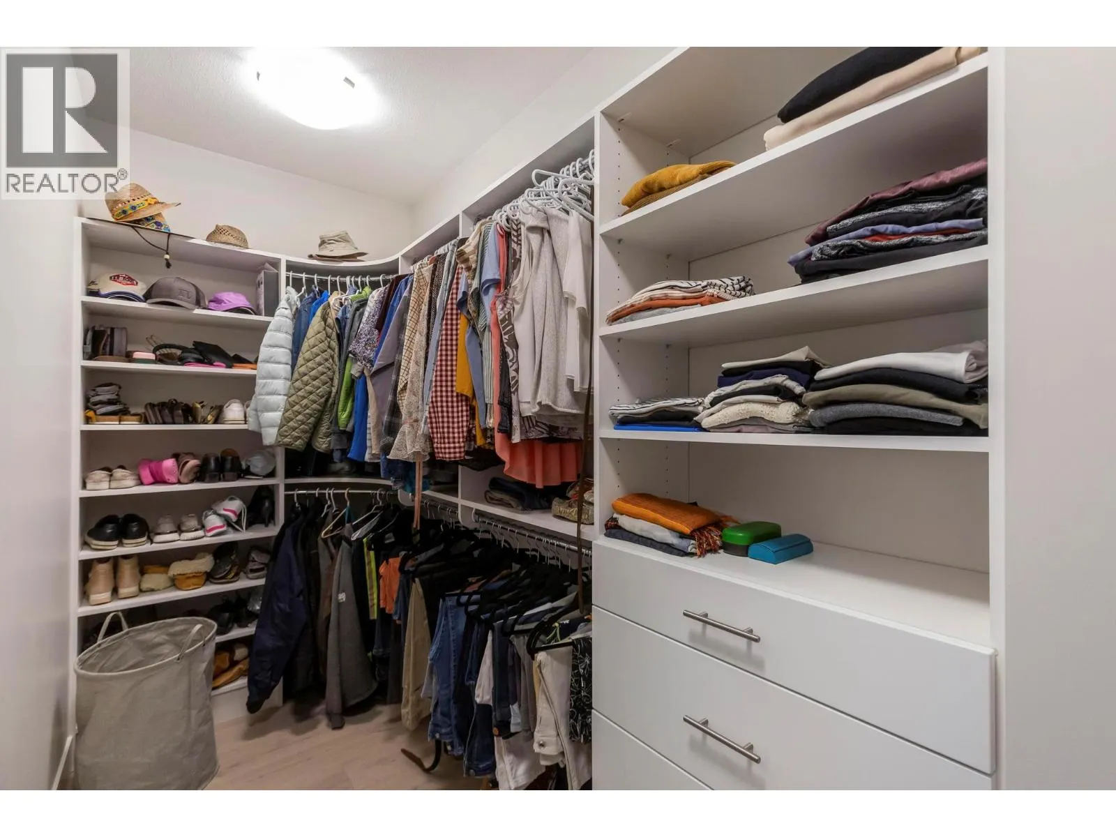 484 Sparrow Hawk Court