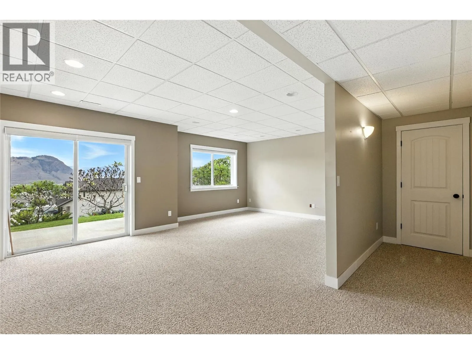 1885 Grasslands Boulevard Unit# 12