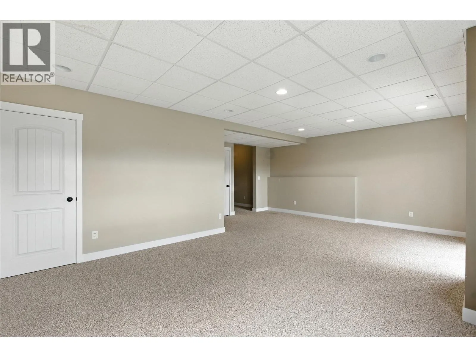 1885 Grasslands Boulevard Unit# 12