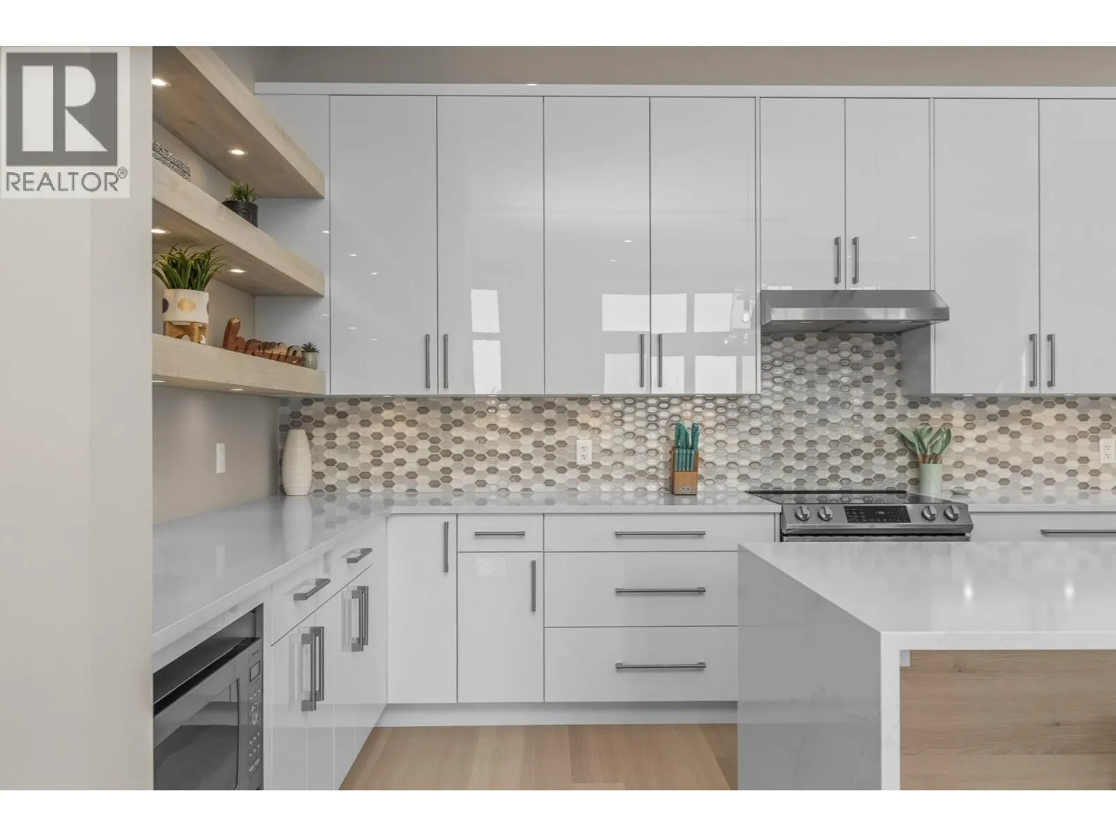 3220 Hilltown Drive Unit# 11