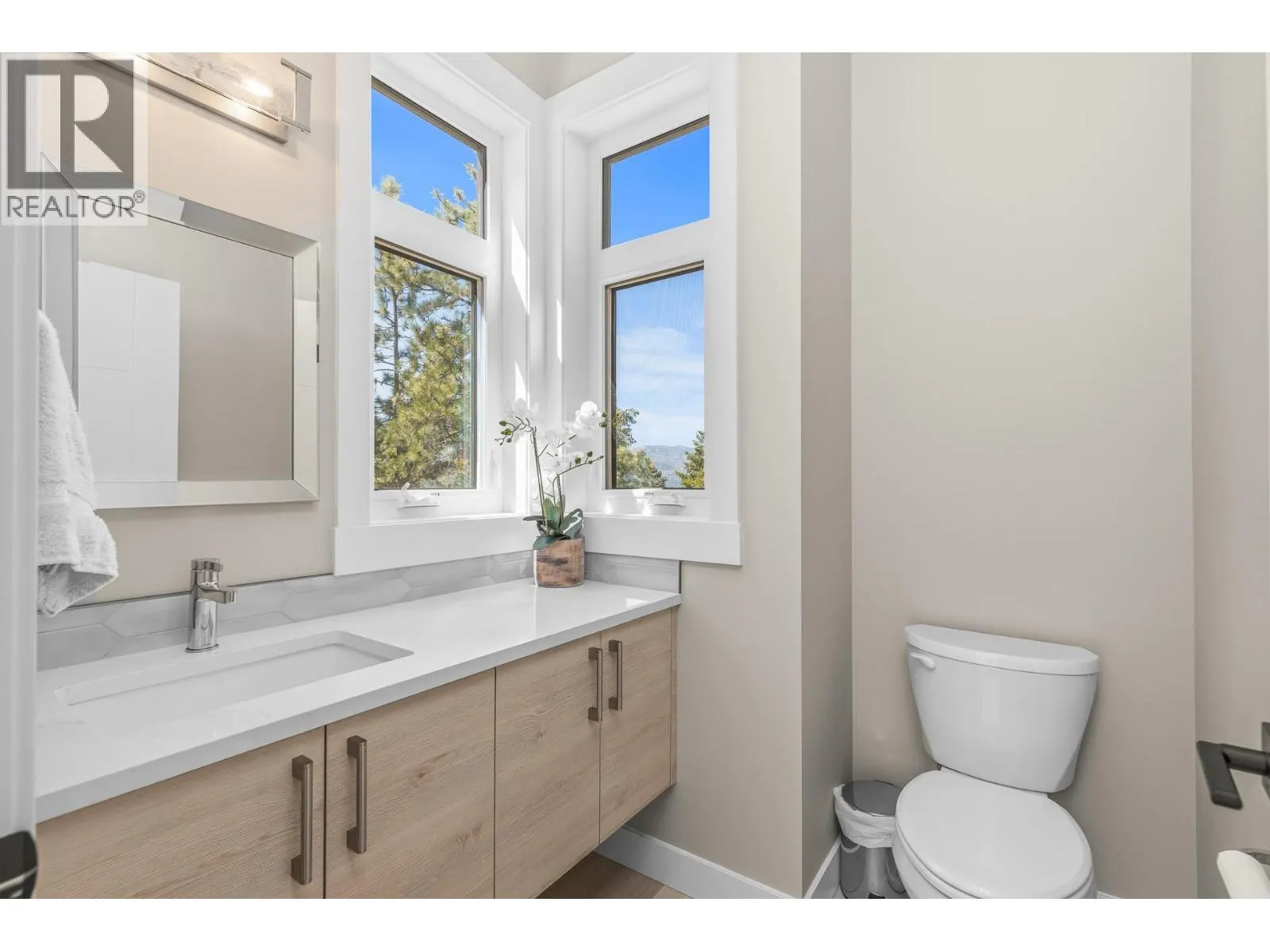 3220 Hilltown Drive Unit# 11