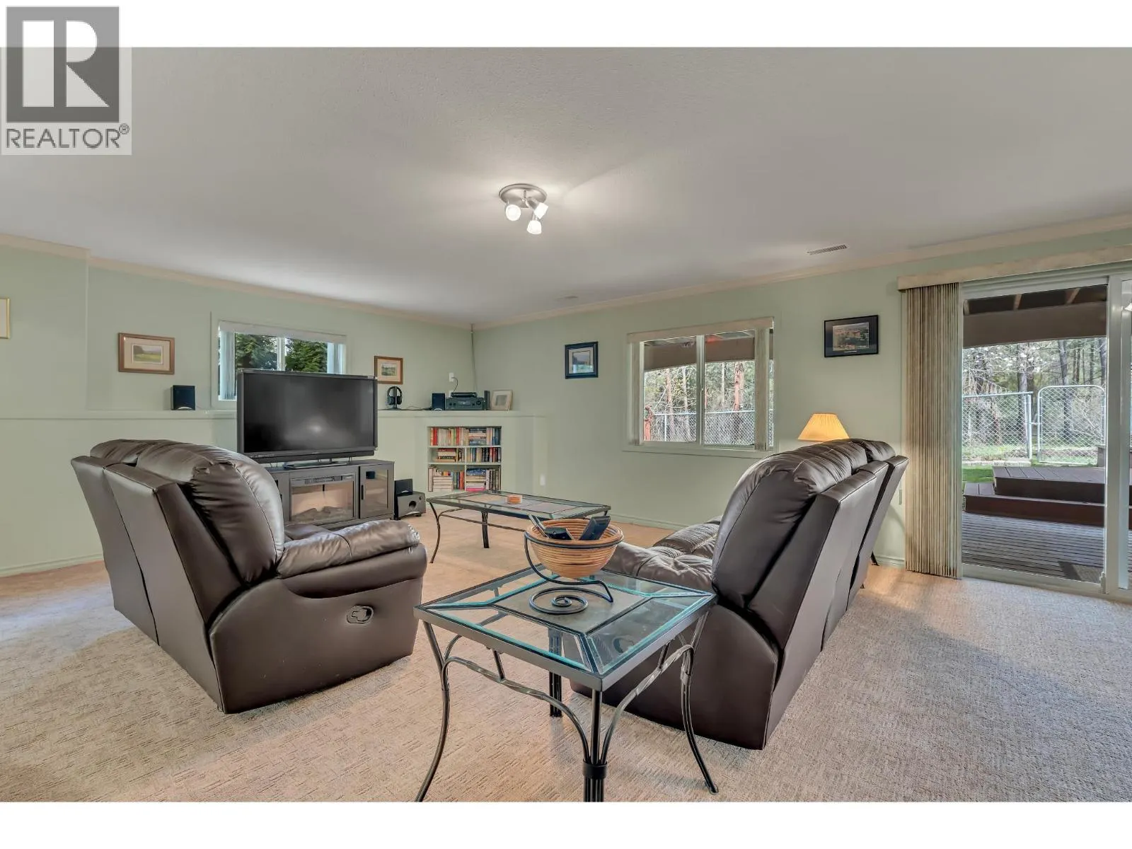 3008 Quail Crescent
