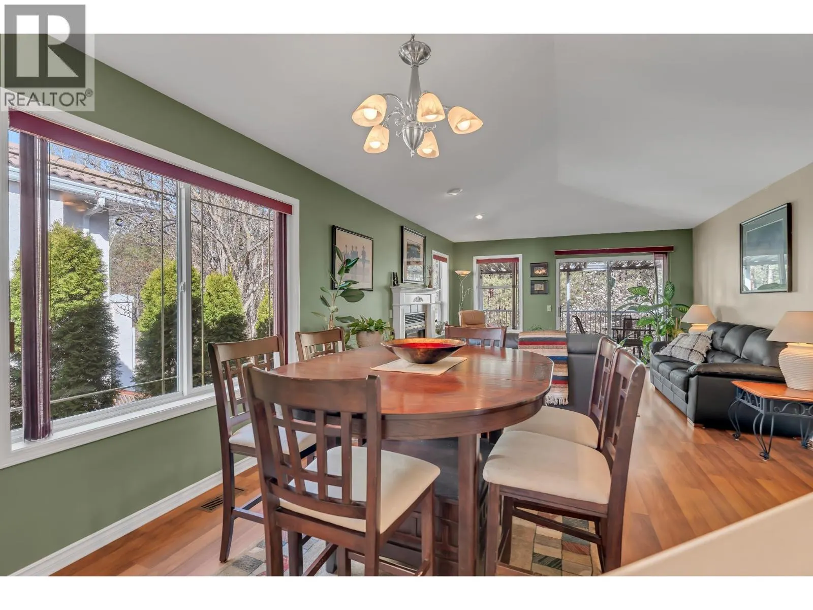 3008 Quail Crescent