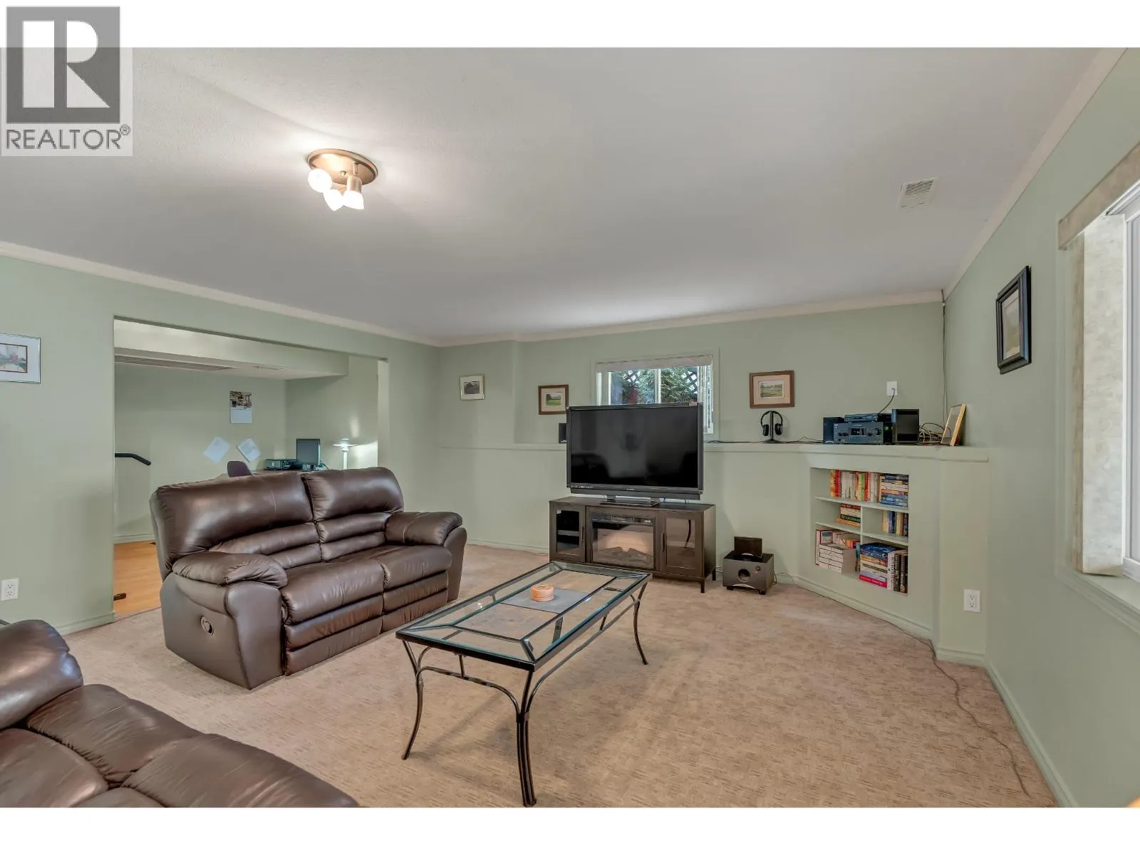 3008 Quail Crescent