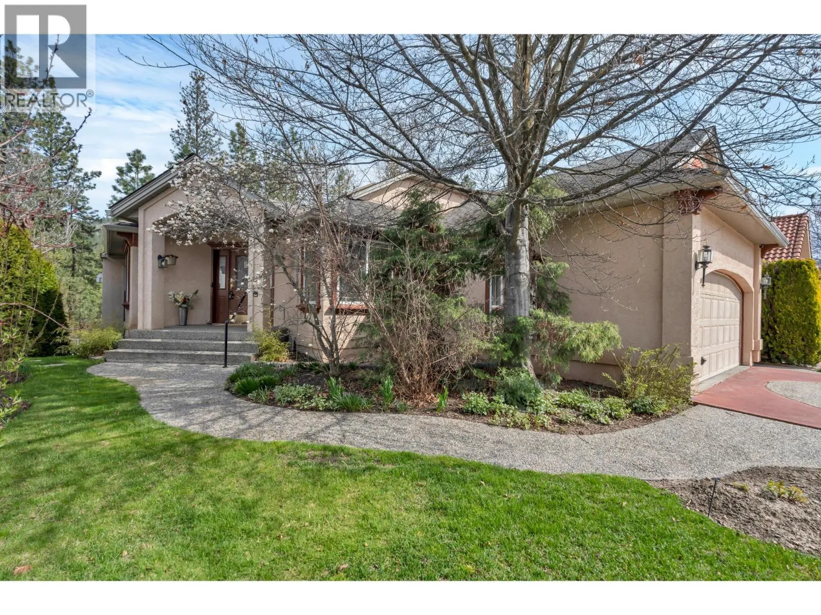 3008 Quail Crescent