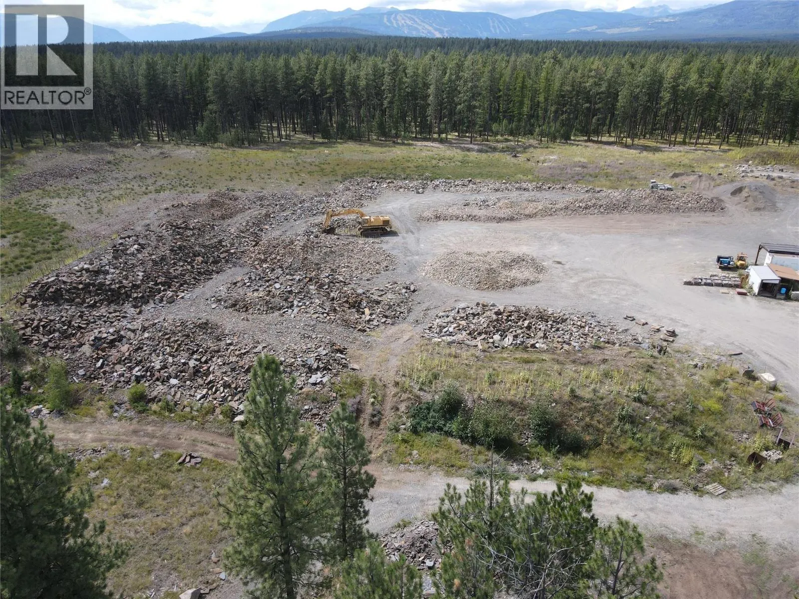 ML 1036752 8086 HWY 95 Highway