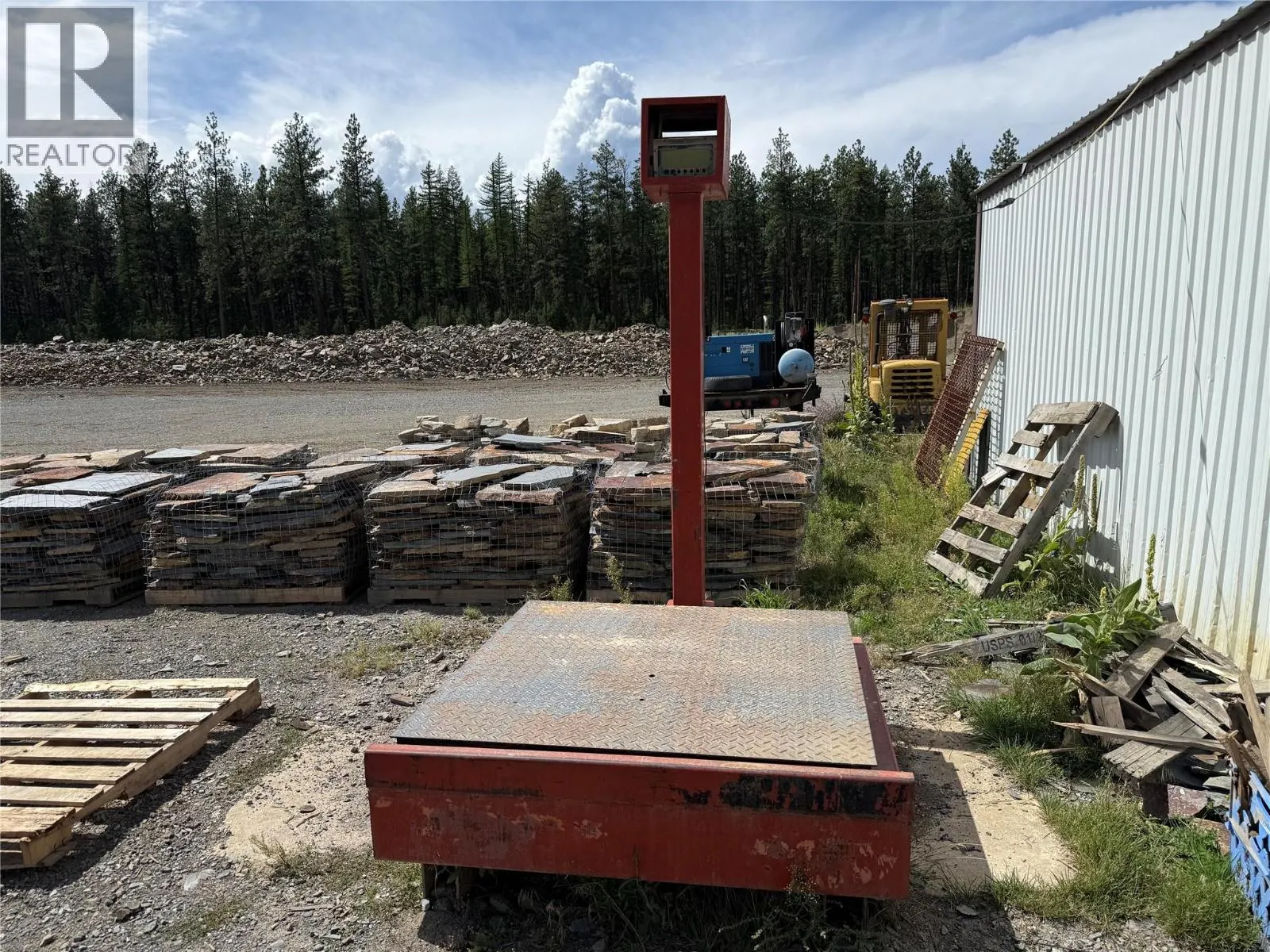 ML 1036752 8086 HWY 95 Highway