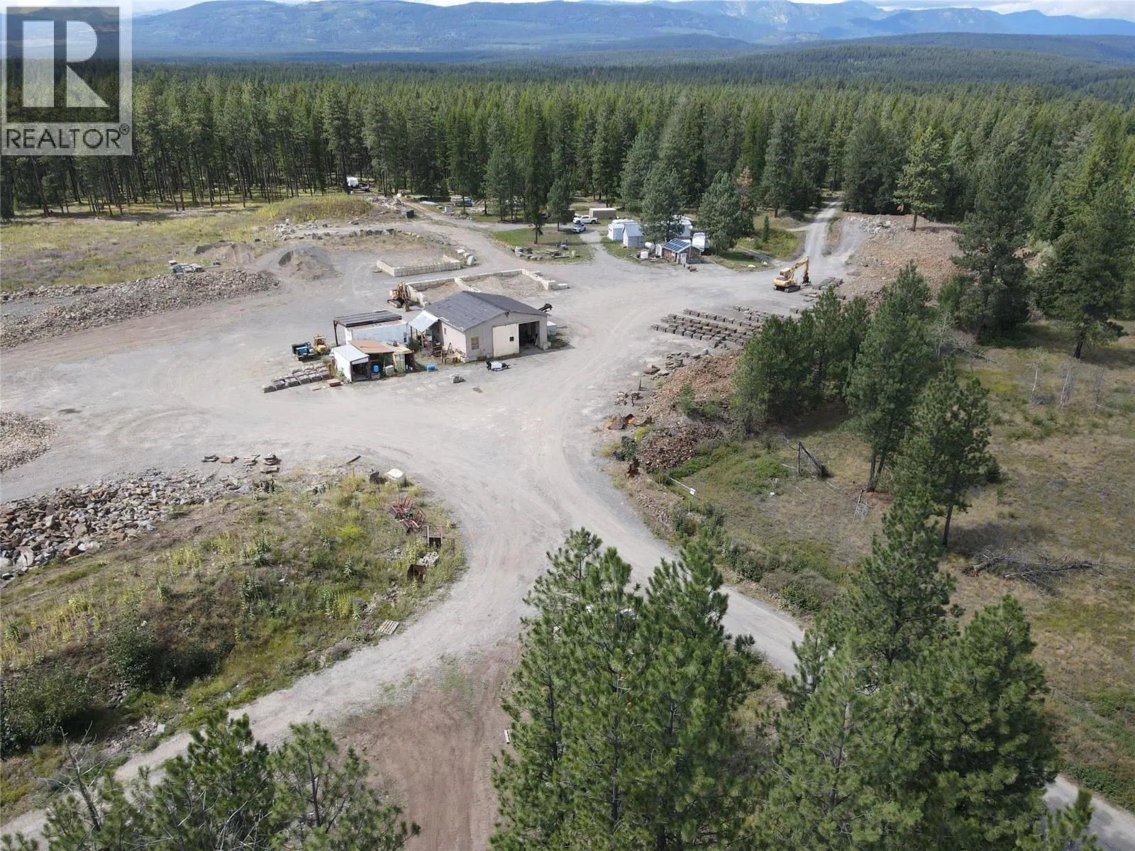 ML 1036752 8086 HWY 95 Highway