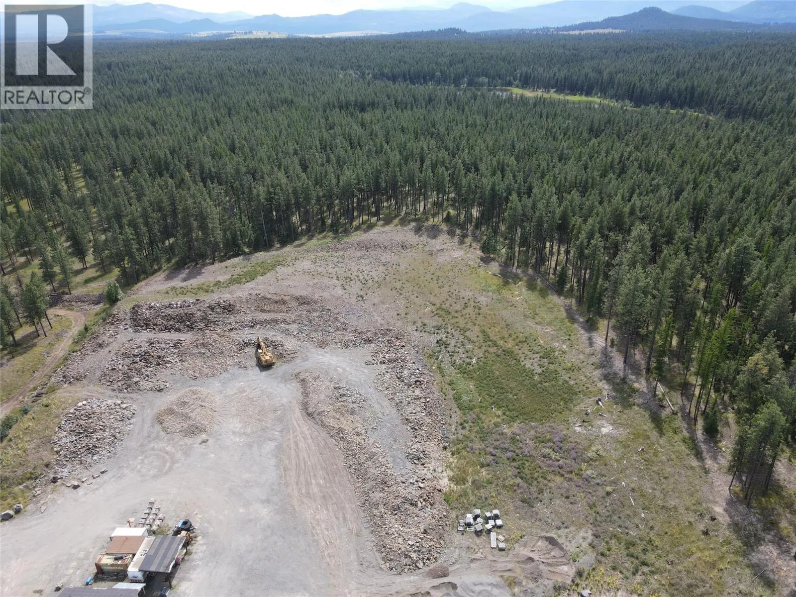 ML 1036752 8086 HWY 95 Highway