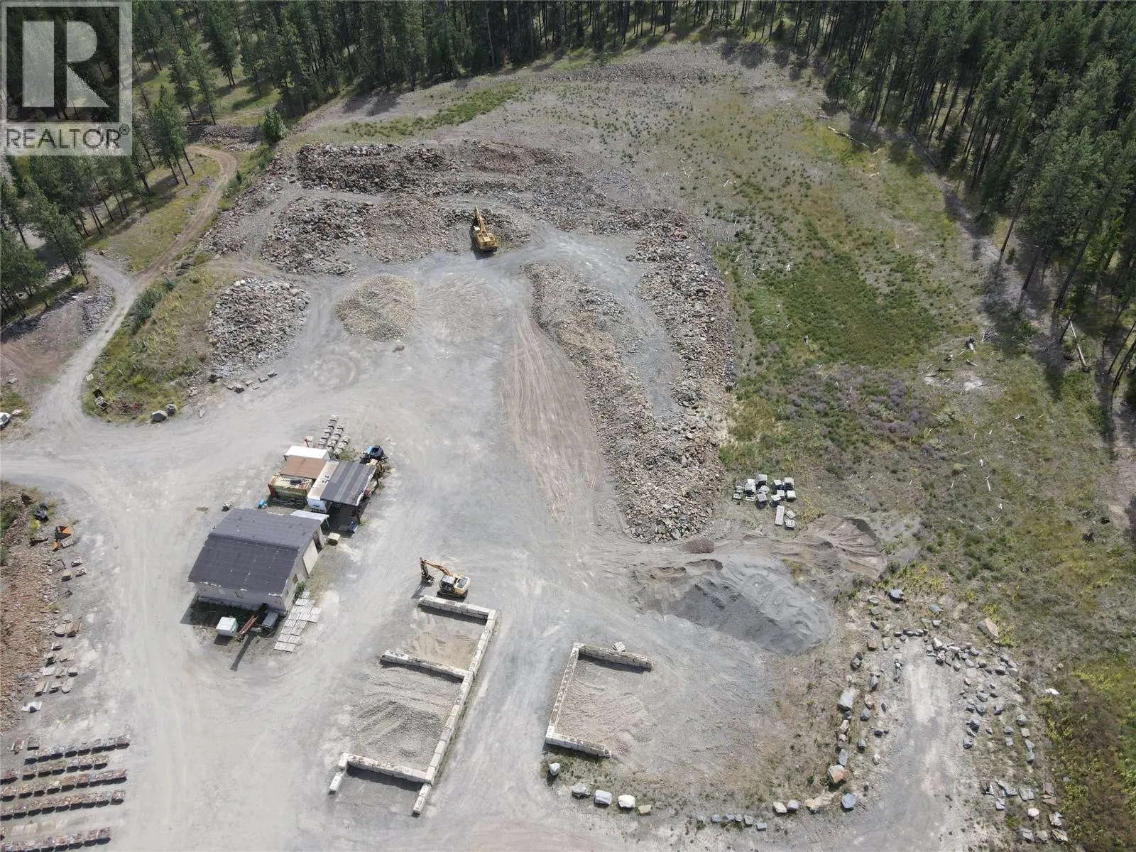 ML 1036752 8086 HWY 95 Highway