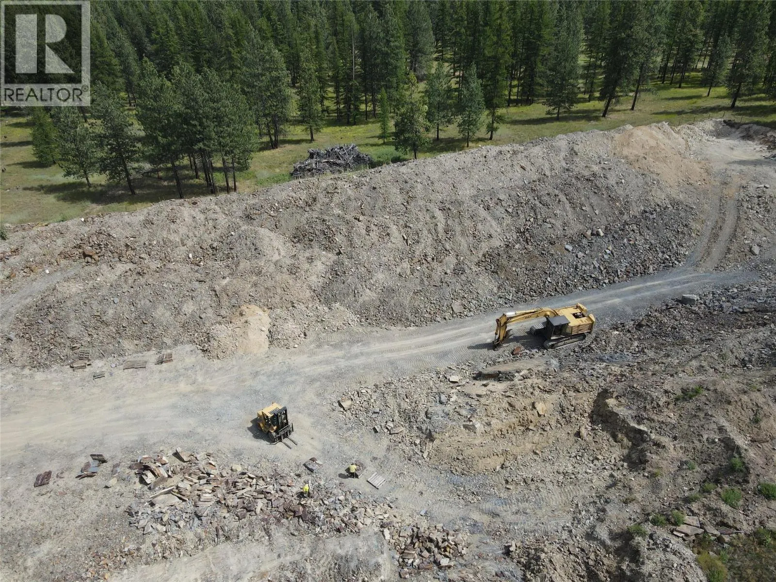 ML 1036752 8086 HWY 95 Highway