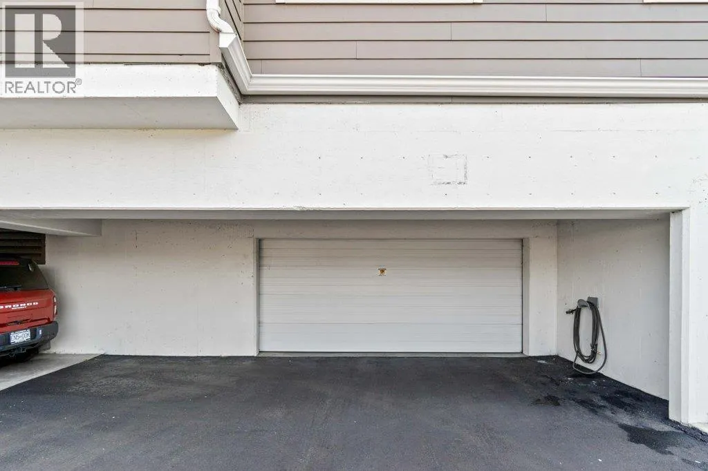 330 4 Avenue SE Unit# 201
