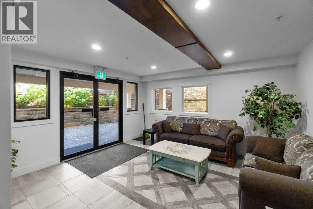 330 4 Avenue SE Unit# 201