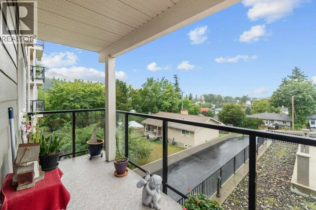 330 4 Avenue SE Unit# 201