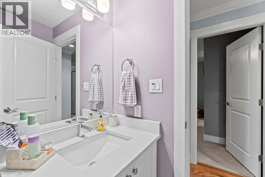 330 4 Avenue SE Unit# 201