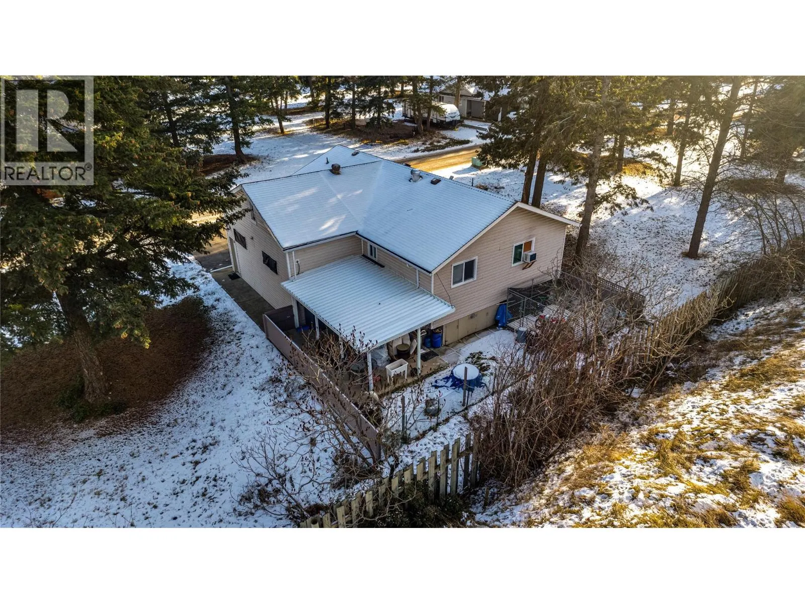 409 Hummingbird Avenue